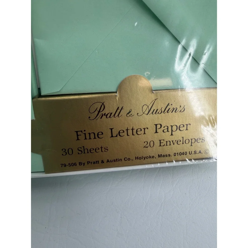 Pratt & Austin Stationery Green Floral Vintage Letter Paper Envelopes Boxed